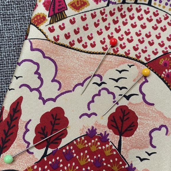 Vintage Ted Lapidus Andes Mountain Peru Chullo Landscape Silk Tie Wine Plum - Picture 11 of 13